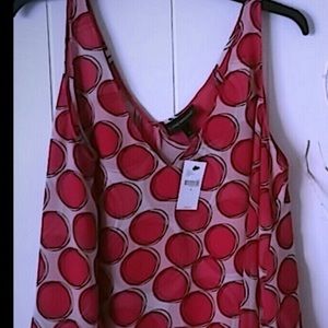 Two Layered tank with a little swing and sway.